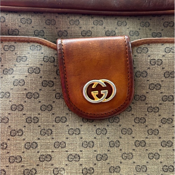 VINTAGE GUCCI EUC Authentic 2 Piece Gucci BAG and WALLET - Picture 5 of 15
